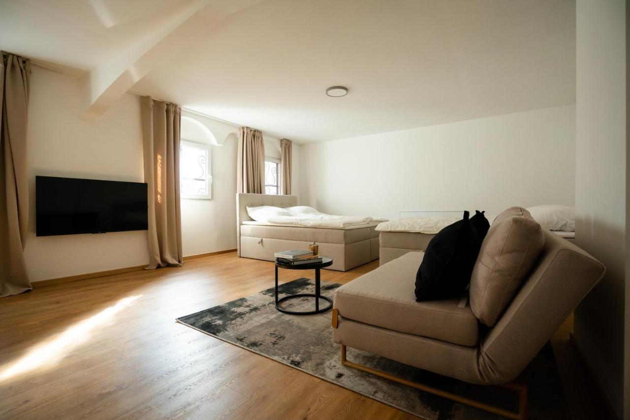 Oldtown Studio Apartment With 2 Bathrooms Düsseldorf Esterno foto