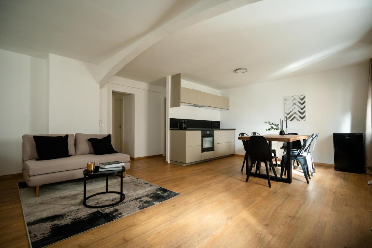 Oldtown Studio Apartment With 2 Bathrooms Düsseldorf Esterno foto