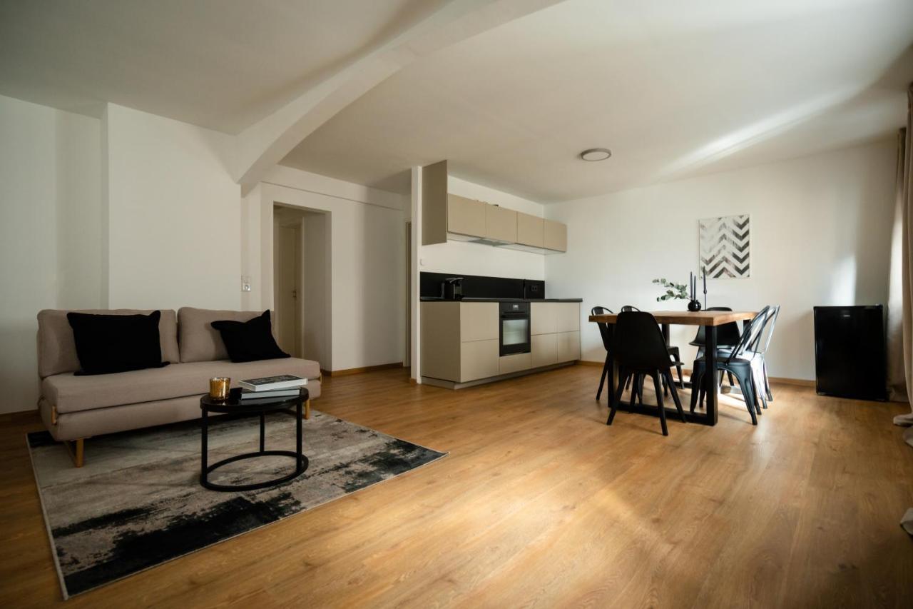 Oldtown Studio Apartment With 2 Bathrooms Düsseldorf Esterno foto